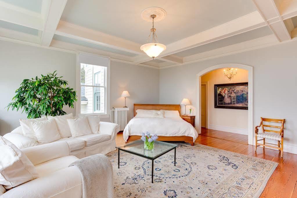 Fairholme Manor Inn Βικτώρια Εξωτερικό φωτογραφία